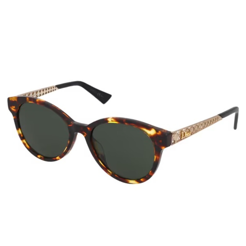 Christian Dior Diorama 7 21K/QT sunglasses in Havana Gold.